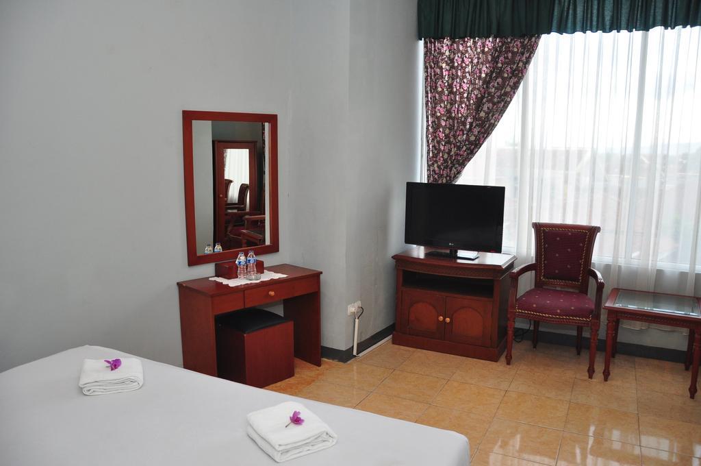 Hotel Semeru Bogor Bilik gambar